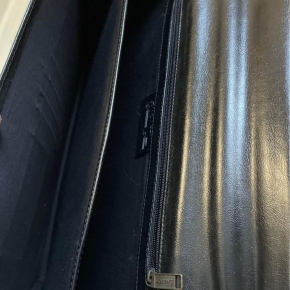 HideCraft Leather Black Laptop Messenger Briefcase Bag - Picture 2 of 6